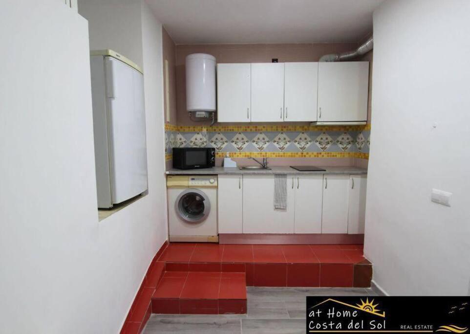 Bajo Playazo Jimena 6 Apartman Nerja Kültér fotó