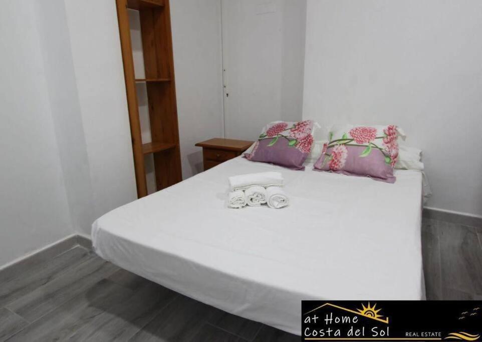 Bajo Playazo Jimena 6 Apartman Nerja Kültér fotó